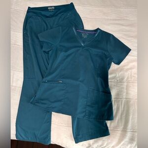 Healing Hands Purple Label Scrub Set women’s medium Tori pant & Jasmine top